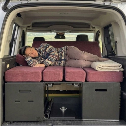 CAMPING BOX   صندوق التخييم